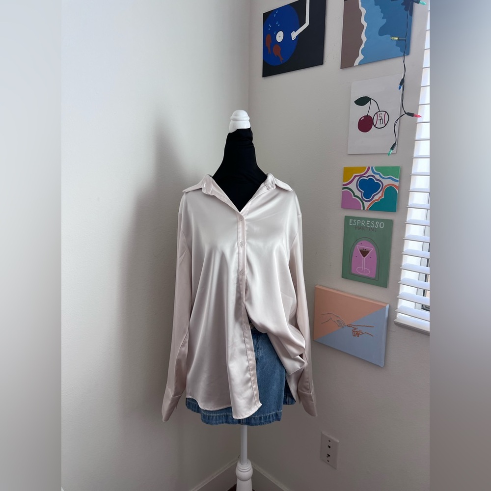 Ivory Satin Button-Up Blouse (M)